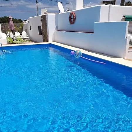 بيت للعطل Casa Susana سانتا أيُلاريا ذيس ريو